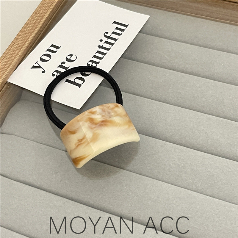 Wholesale Maillard's Simple Temperament Is Tied with A Ponytail and A High-end Head Rope